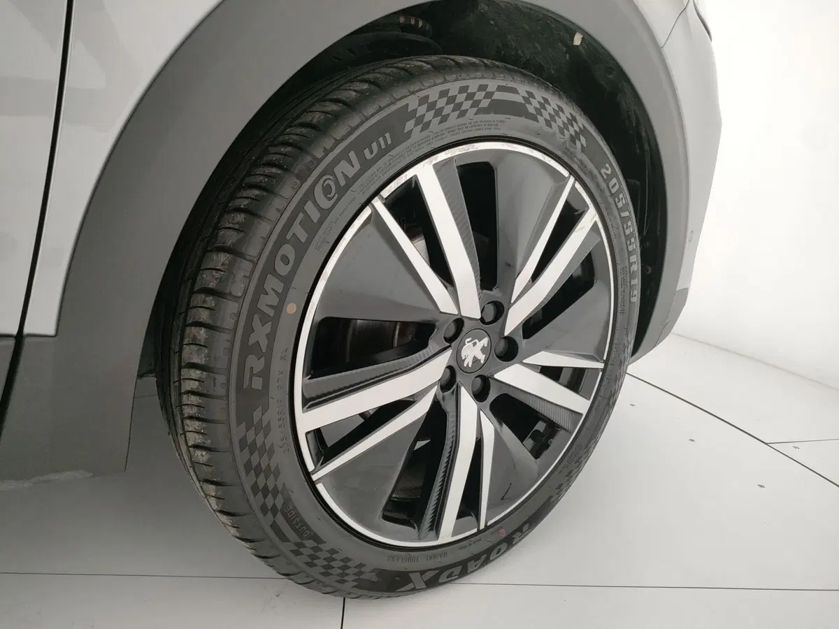 Peugeot 3008 usata a Caserta (8)