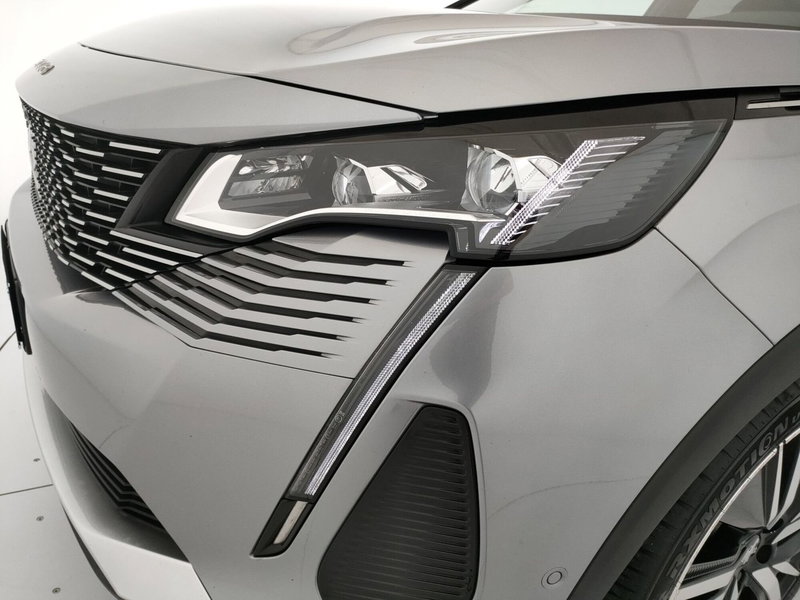 Peugeot 3008 usata a Caserta (9)