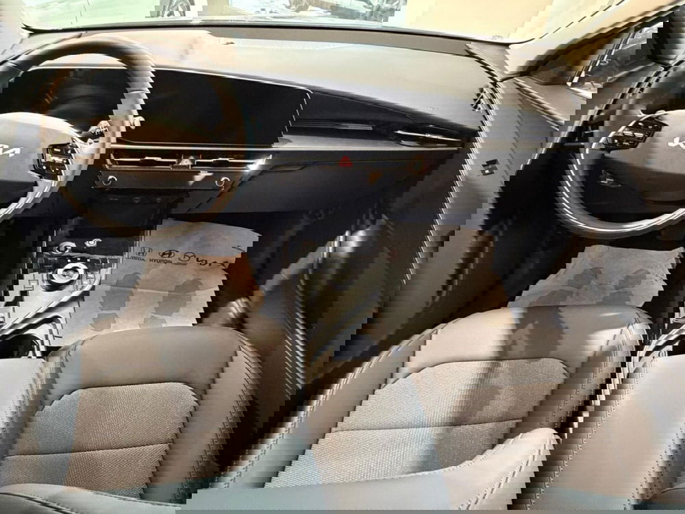 Kia Niro nuova a Napoli (8)
