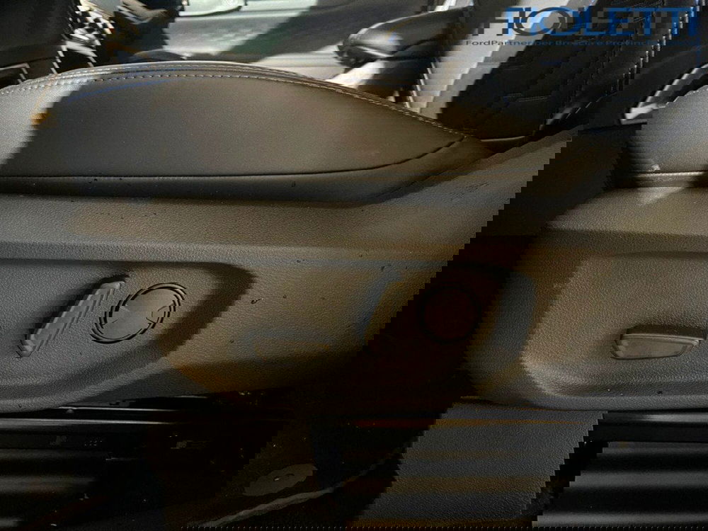 Ford Ranger Pick-up nuova a Brescia (13)