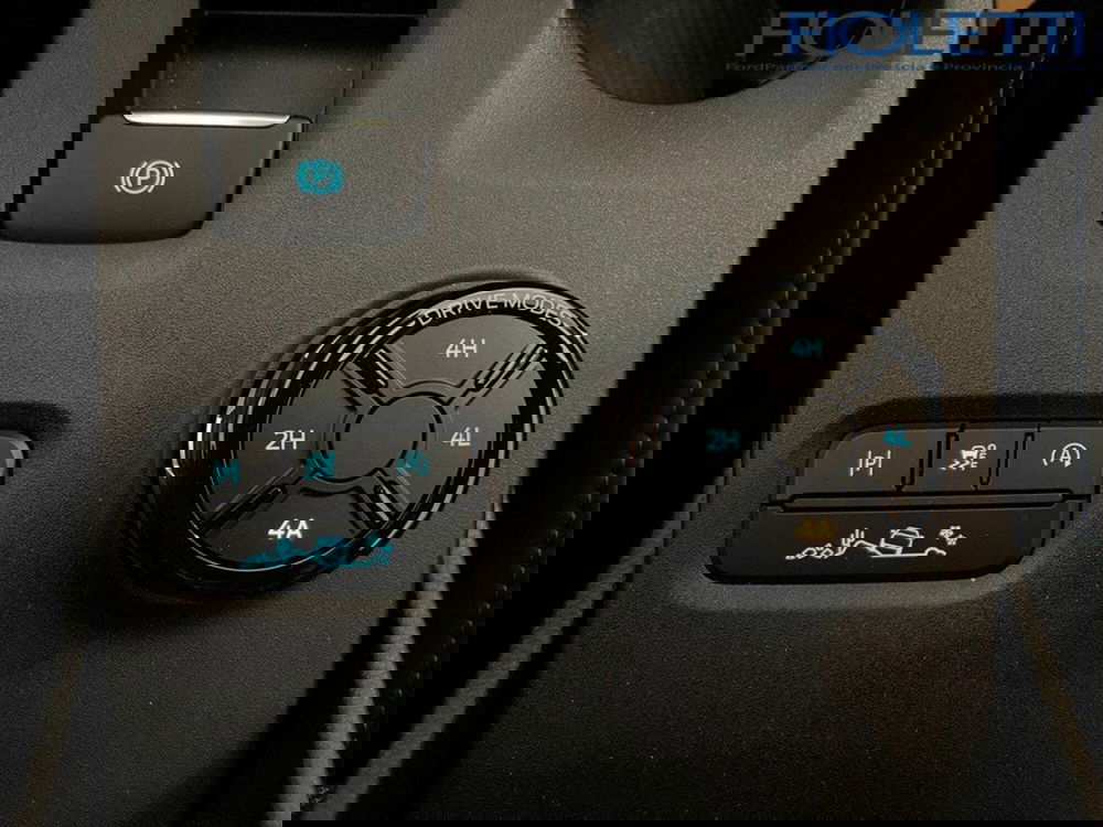 Ford Ranger Pick-up nuova a Brescia (18)