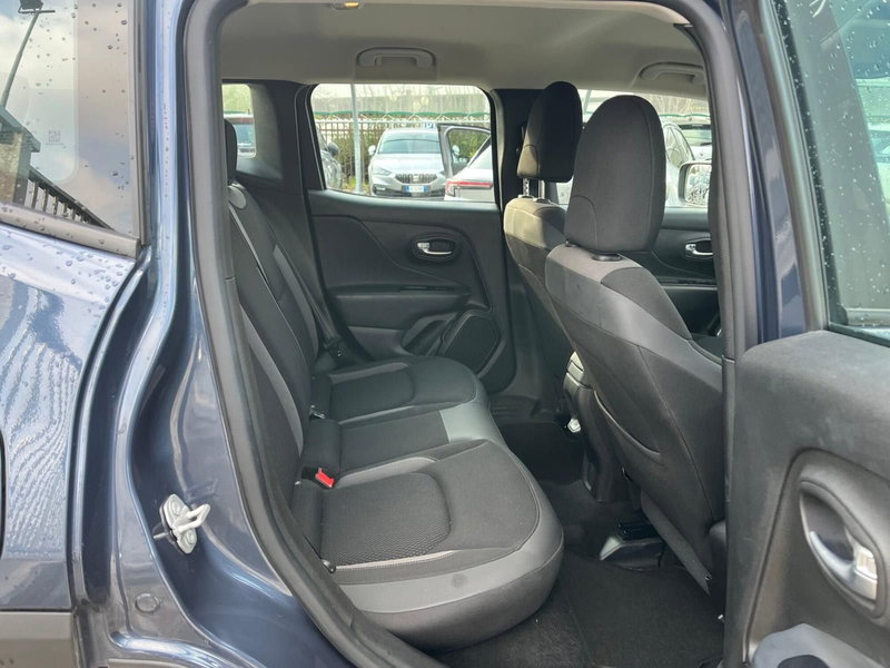 Jeep Renegade usata a Milano (13)