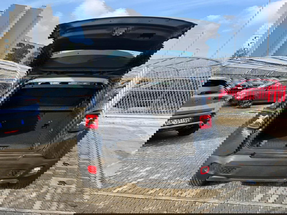 Jeep Renegade usata a Milano (9)