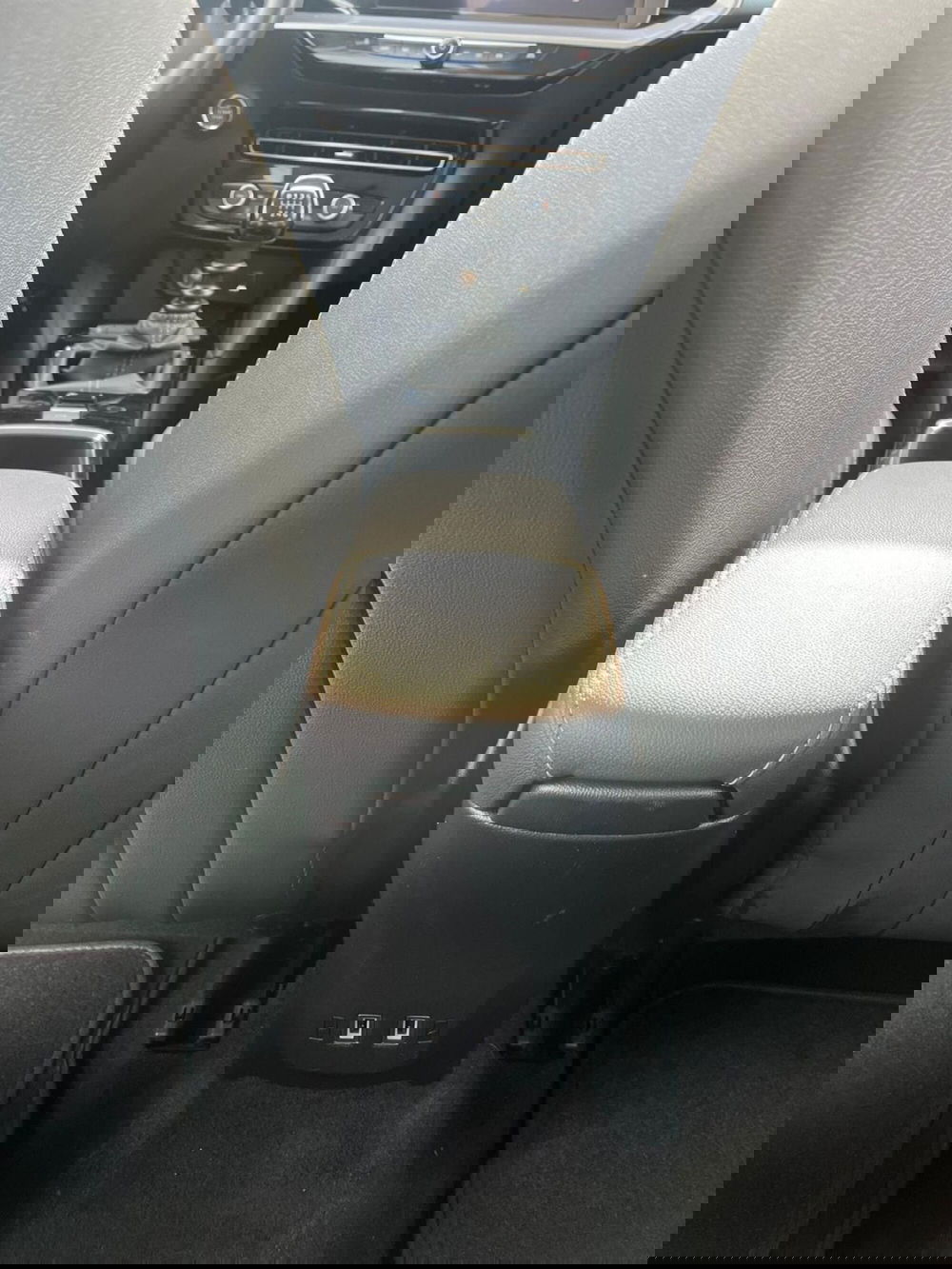 Opel Mokka usata a Milano (18)