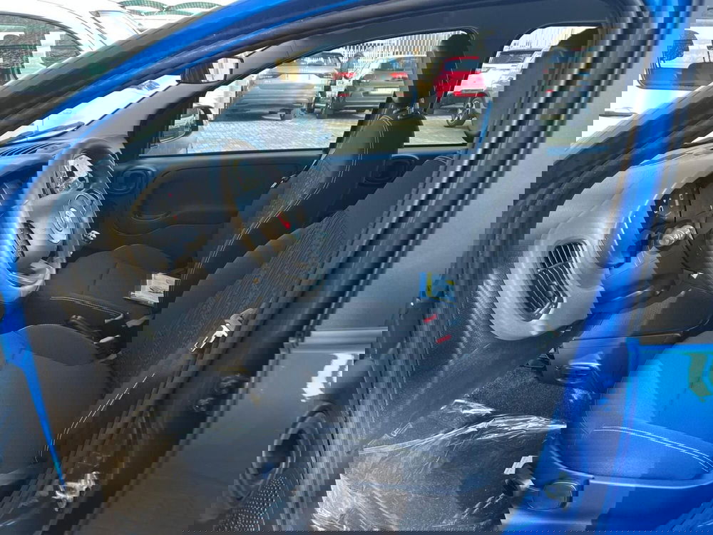 Fiat Panda Cross nuova a Milano (11)