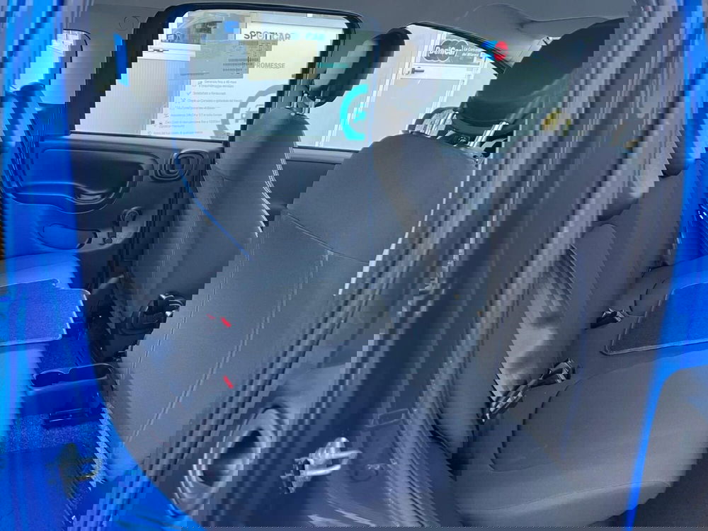 Fiat Panda Cross nuova a Milano (13)