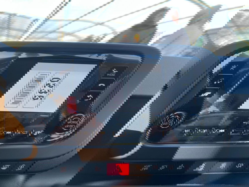 Fiat Panda Cross nuova a Milano (16)