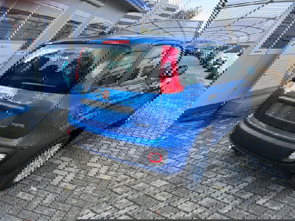 Fiat Panda Cross nuova a Milano (7)