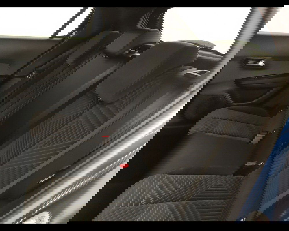 Lancia Ypsilon usata a Caserta (19)