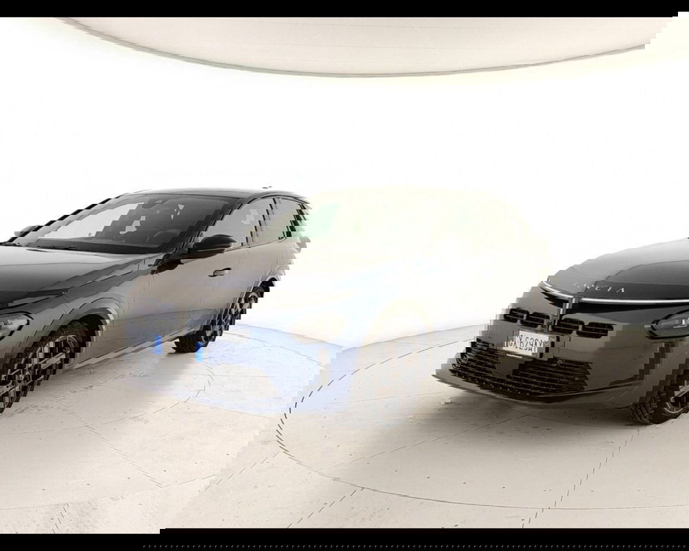 Lancia Ypsilon usata a Caserta (3)