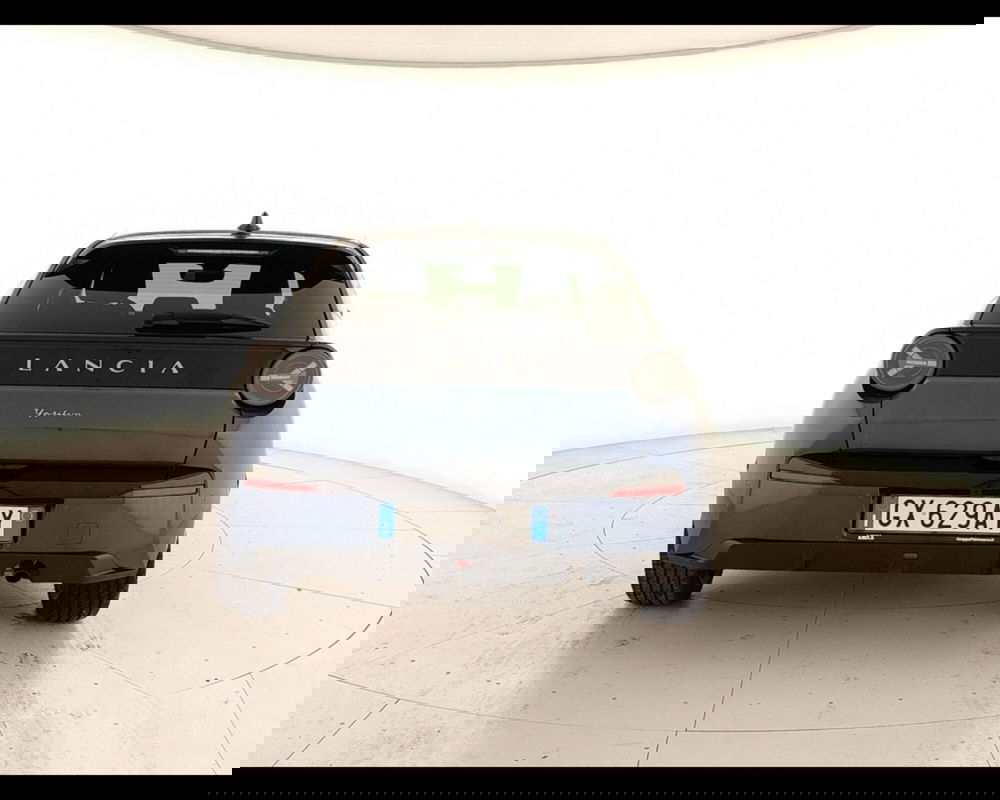 Lancia Ypsilon usata a Caserta (5)