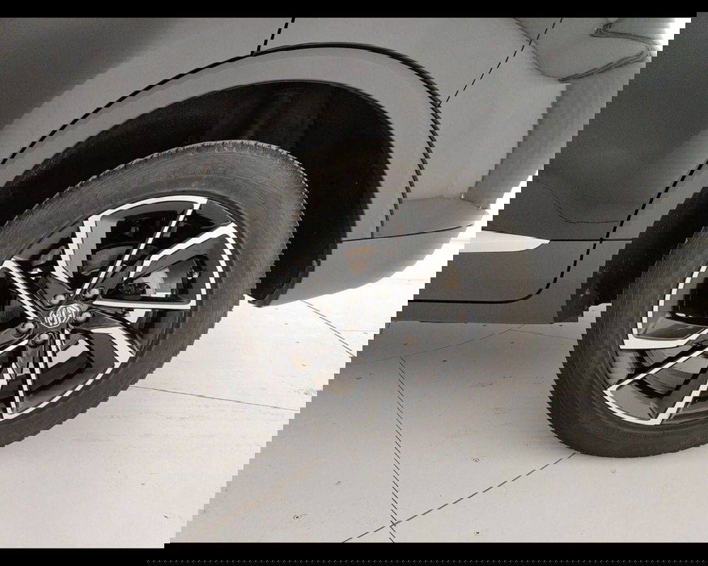 Mg ZS usata a Caserta (11)