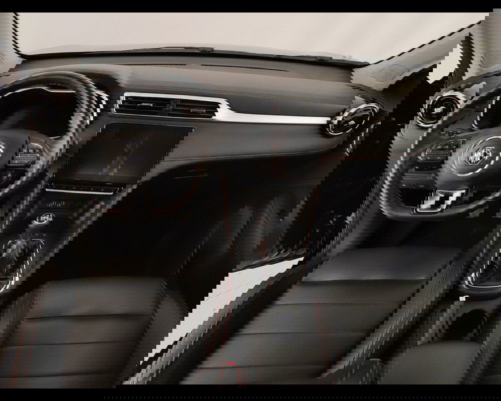 Mg ZS usata a Caserta (13)