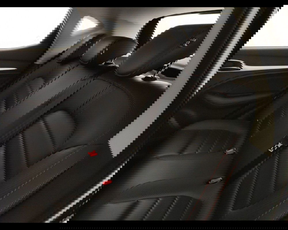 Mg ZS usata a Caserta (17)