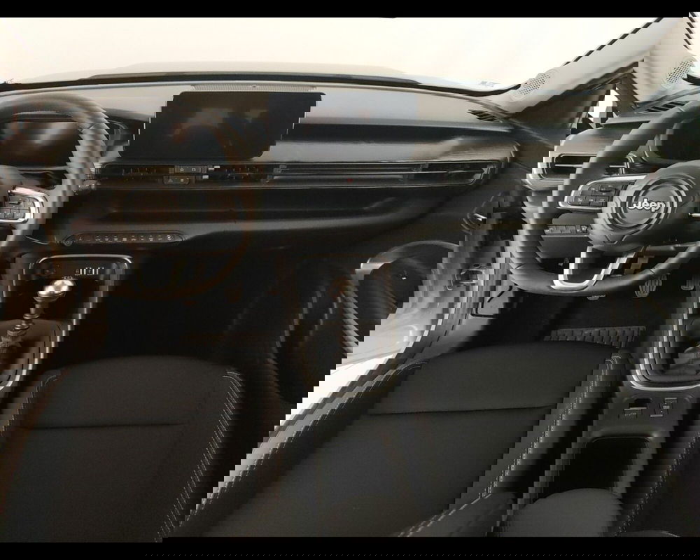 Jeep Avenger usata a Caserta (11)