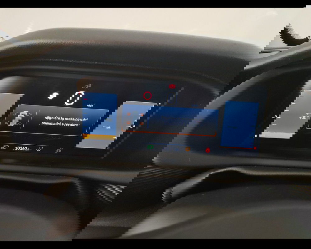 Jeep Avenger usata a Caserta (13)