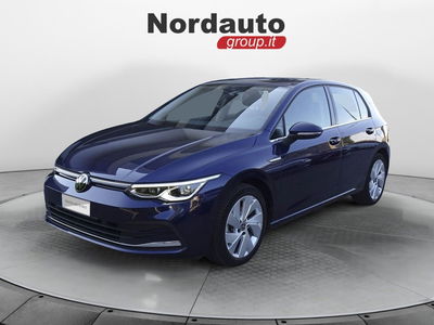 Volkswagen Golf 1.5 eTSI 130 CV EVO ACT DSG Style del 2021 usata a Montebelluna