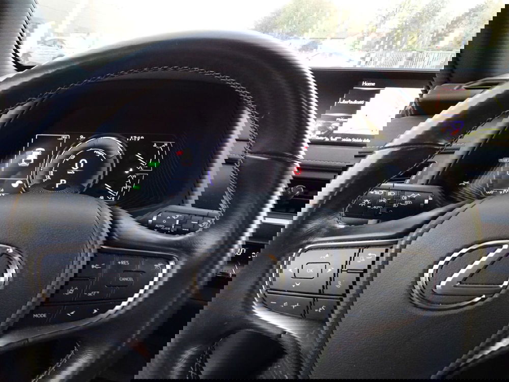 Lexus UX usata a Treviso (14)