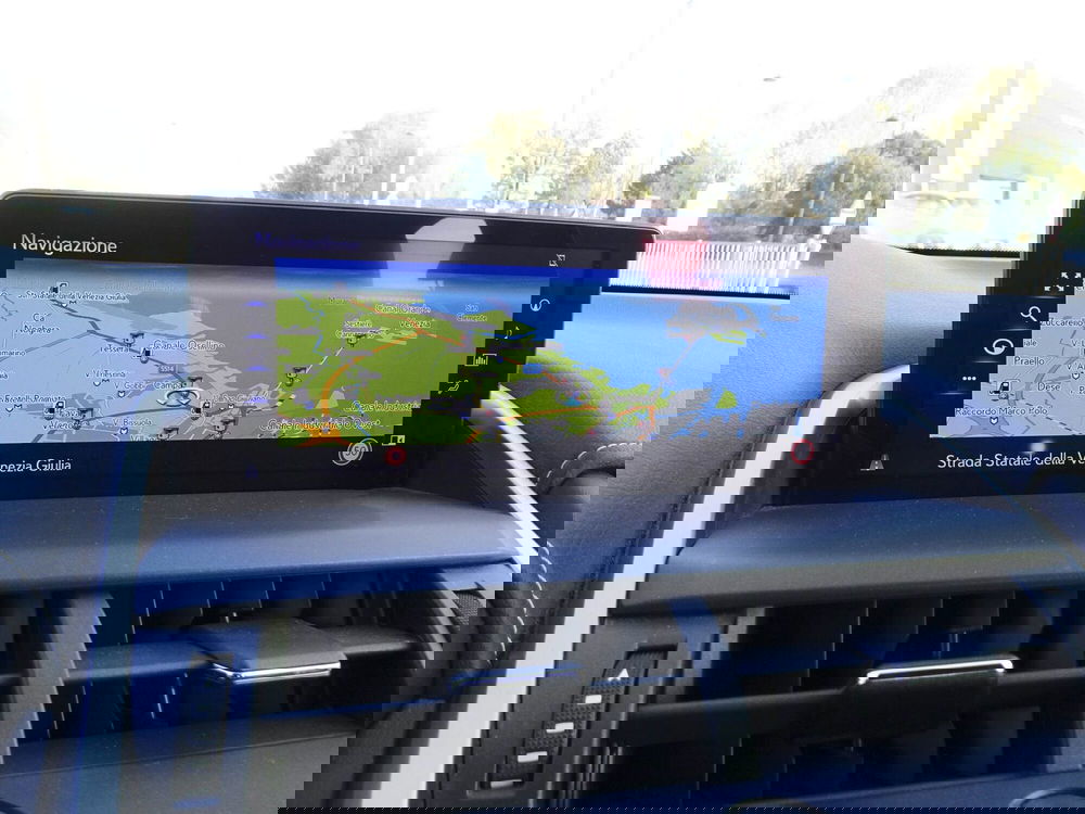 Lexus NX usata a Treviso (19)