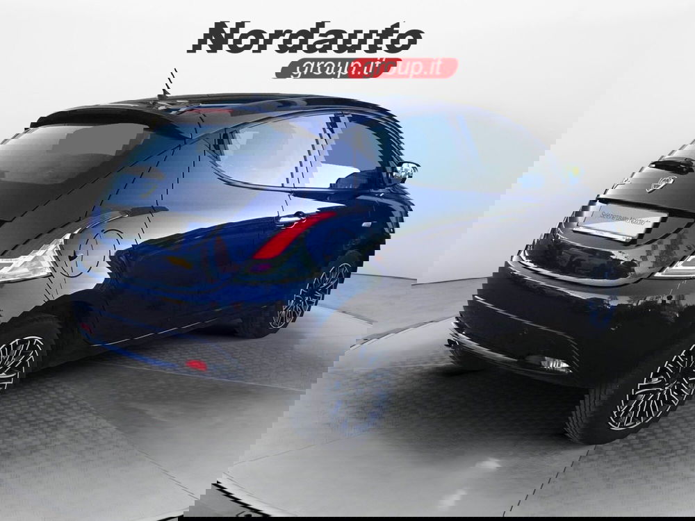 Lancia Ypsilon usata a Treviso (7)