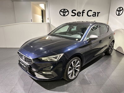 SEAT Leon 1.5 eTSI 150 CV DSG FR del 2021 usata a Milano