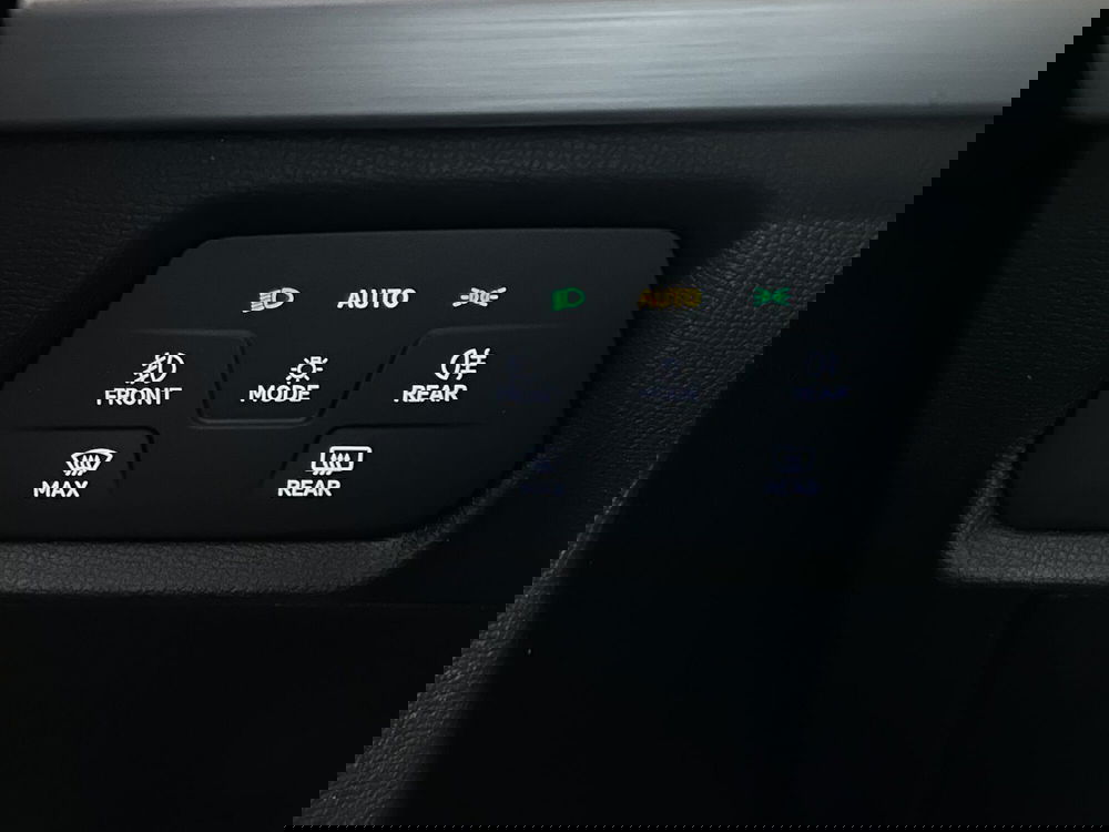 SEAT Leon usata a Milano (18)