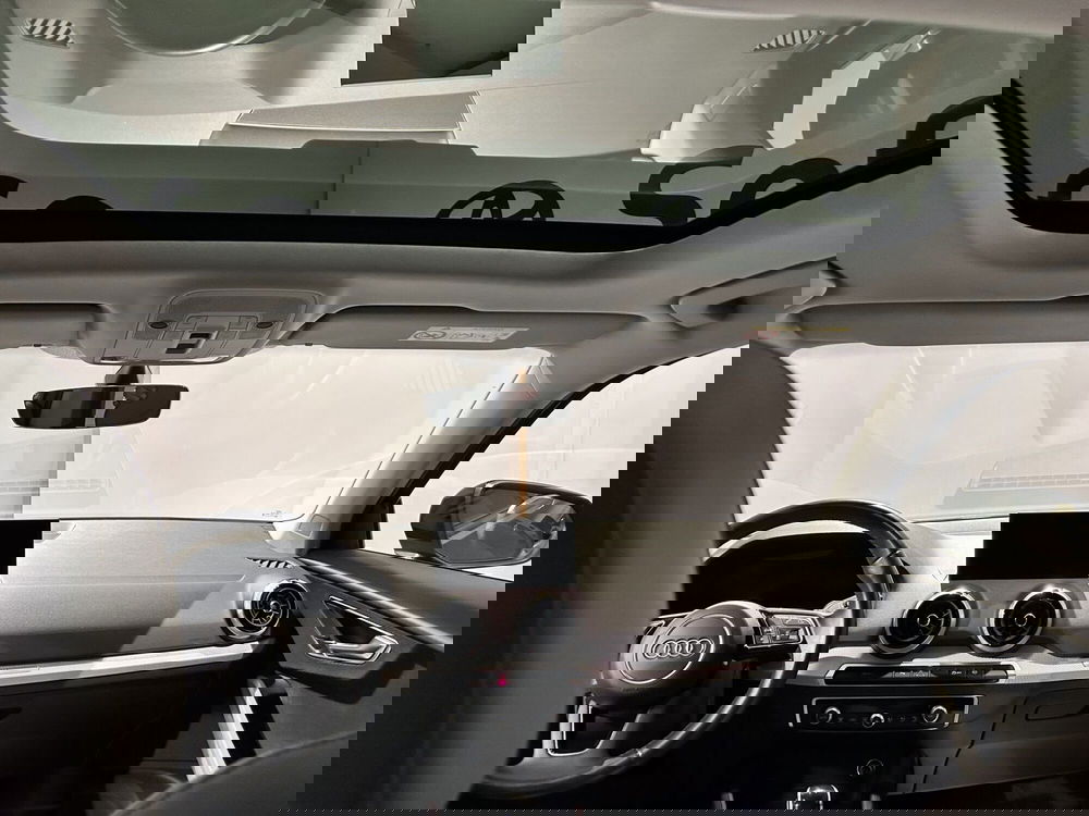 Audi Q2 usata a Milano (14)