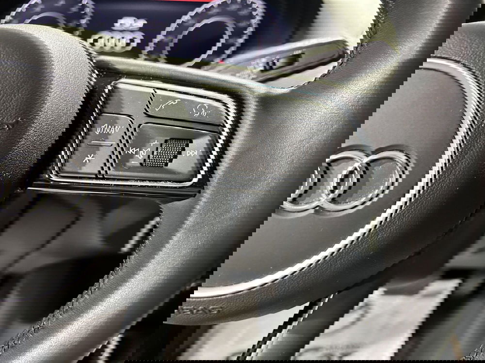 Audi Q2 usata a Milano (20)