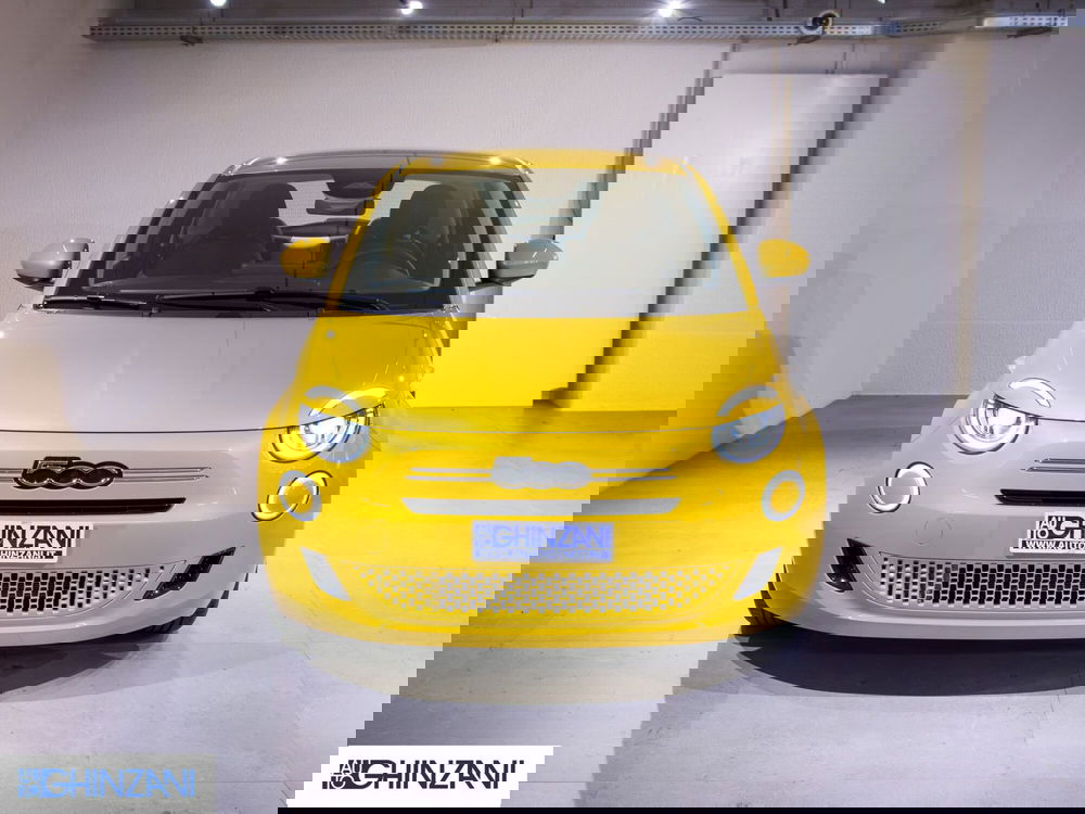 Fiat 500 nuova a Bergamo (4)