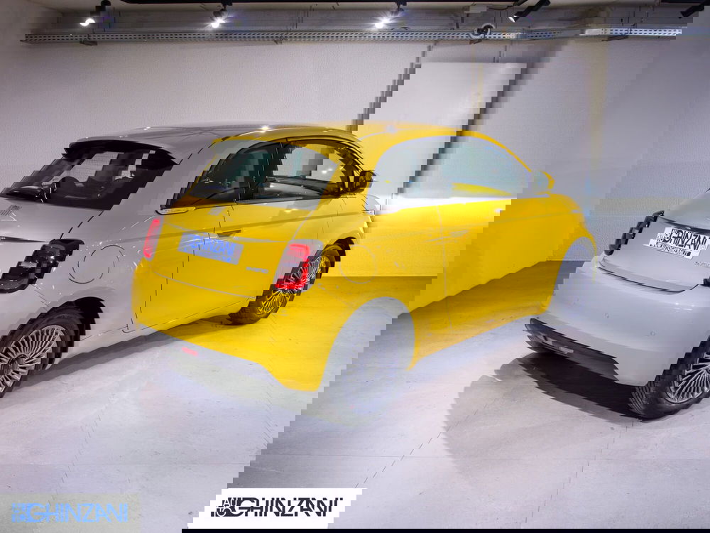 Fiat 500 nuova a Bergamo (8)