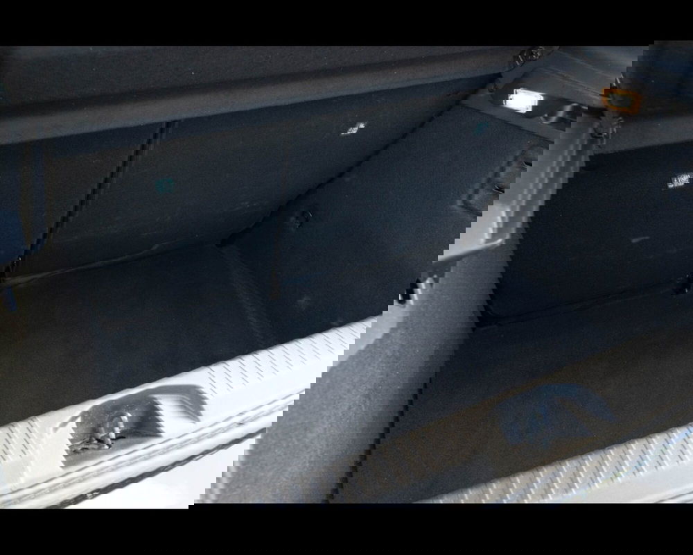 Renault Clio usata a Venezia (15)