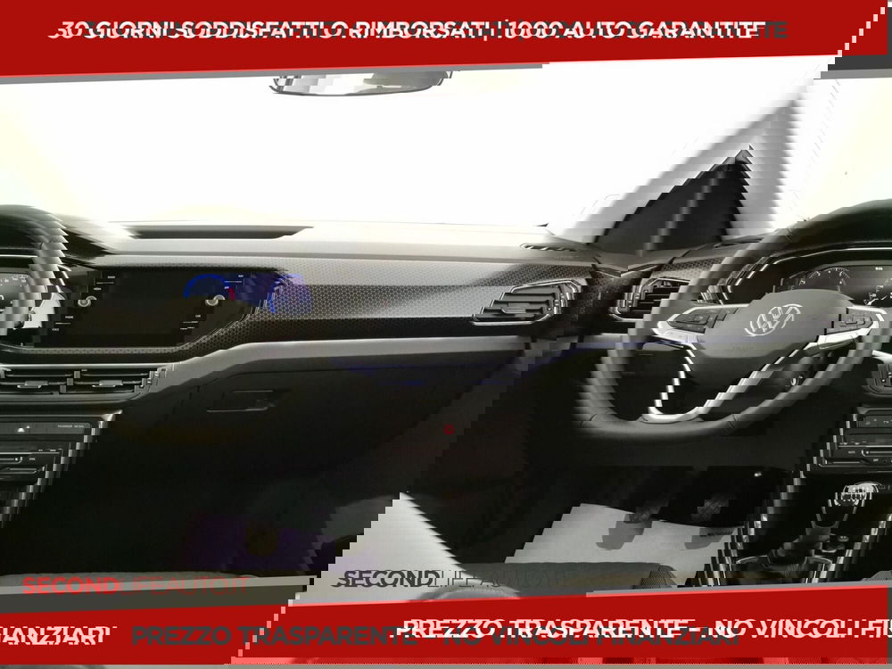 Volkswagen T-Cross usata a Chieti (8)