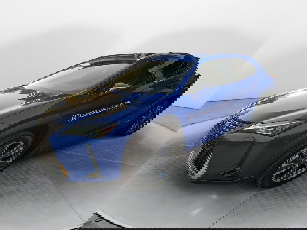 Lexus UX usata a Bologna