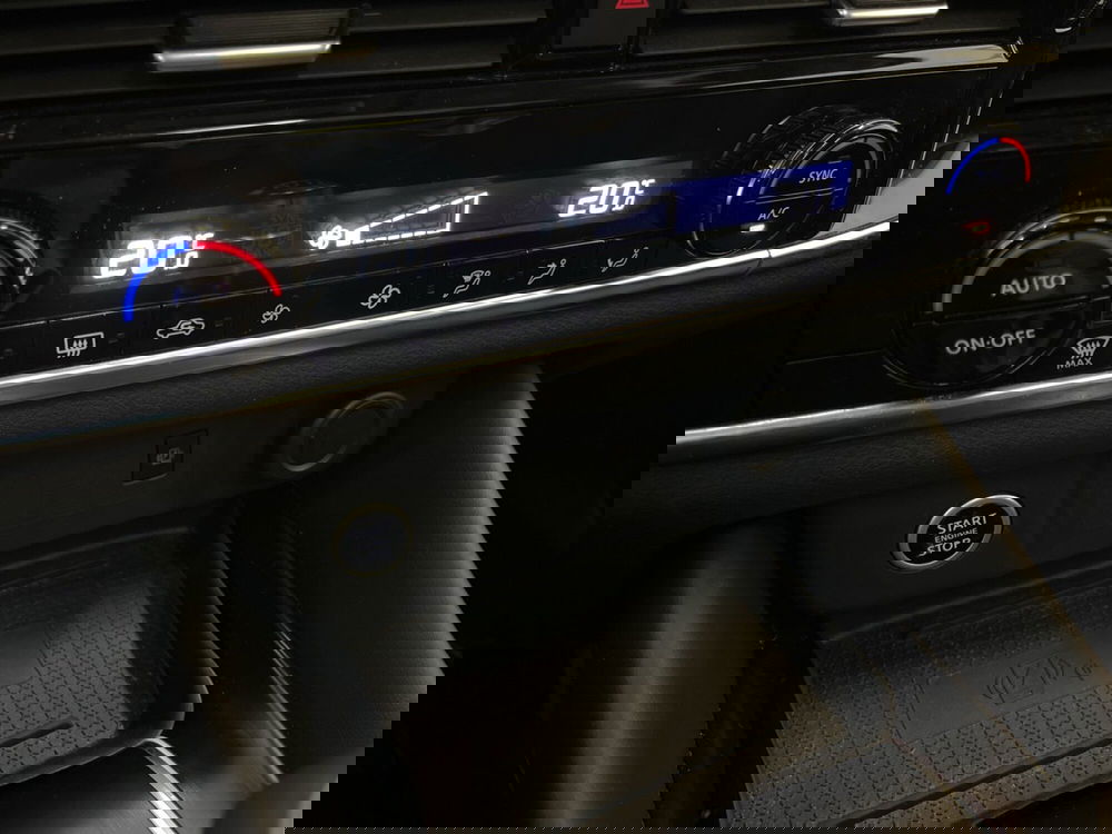 Nissan Qashqai usata a Bologna (16)