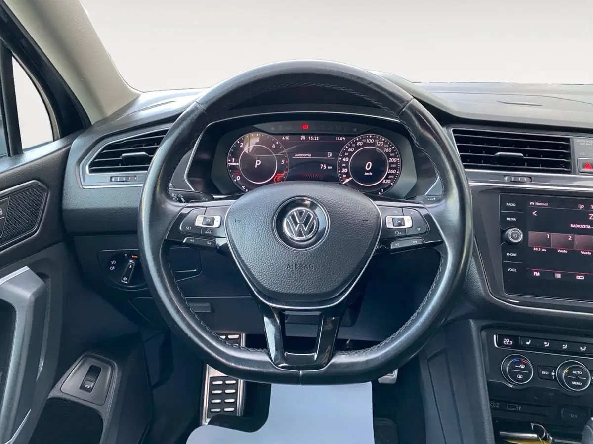 Volkswagen Tiguan usata a Bologna (12)
