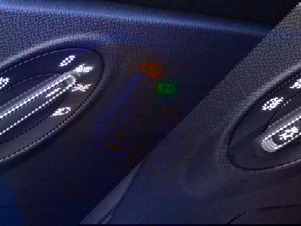 Volkswagen T-Roc usata a Bologna (18)