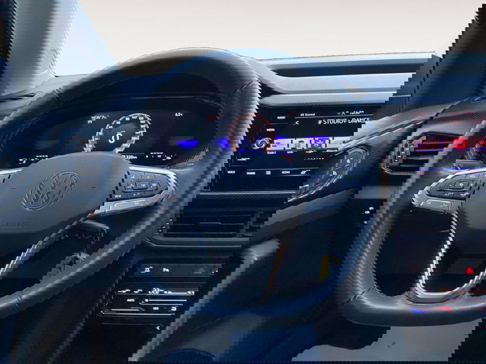 Volkswagen T-Cross usata a Bologna (12)