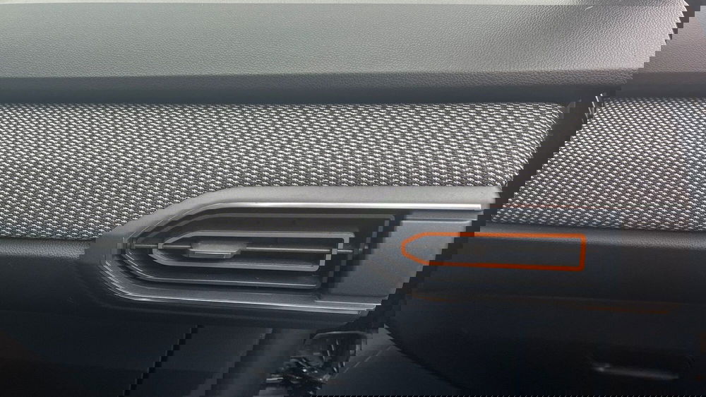 Dacia Sandero usata a Parma (19)