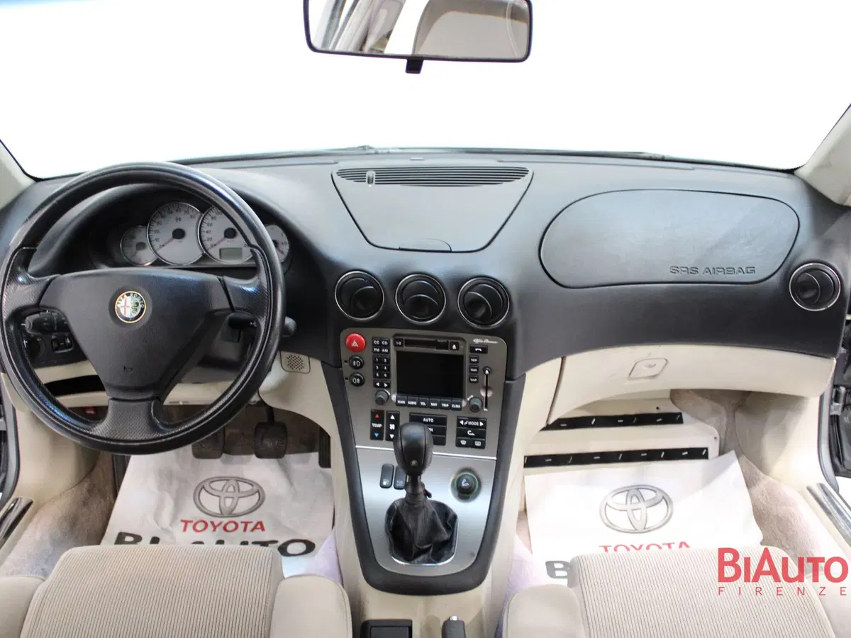 Alfa Romeo 166 usata a Firenze (9)