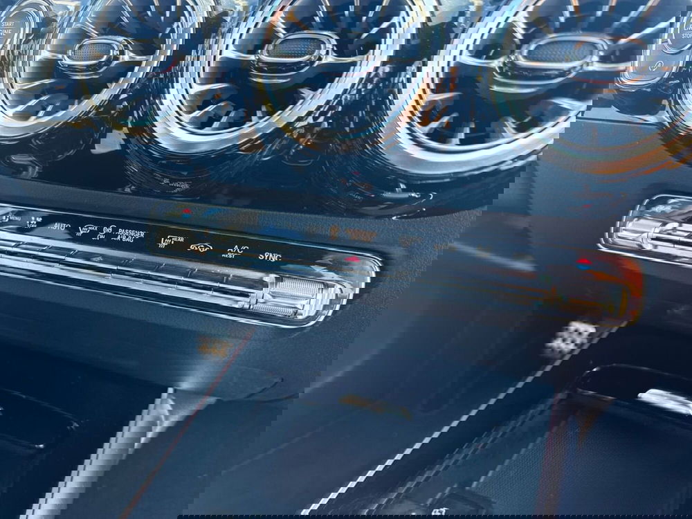 Mercedes-Benz GLA SUV usata a Bari (14)