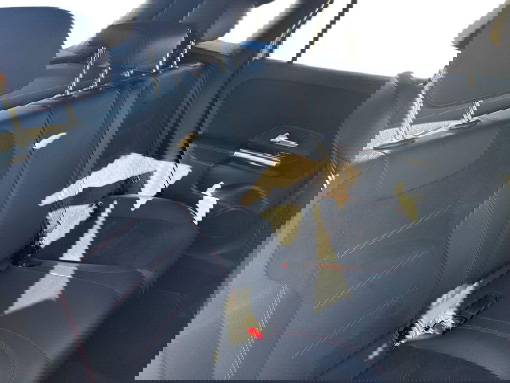 Mercedes-Benz GLA SUV usata a Bari (16)