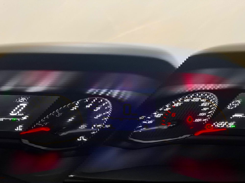 Peugeot 208 usata a Bari (18)