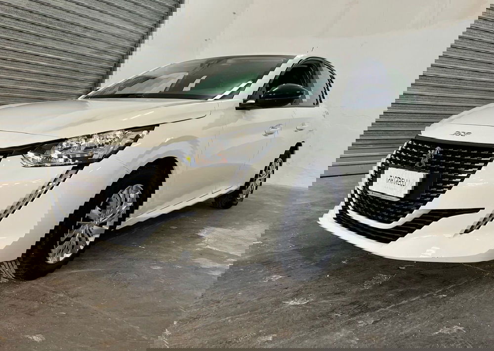 Peugeot 208 usata a Bari (3)