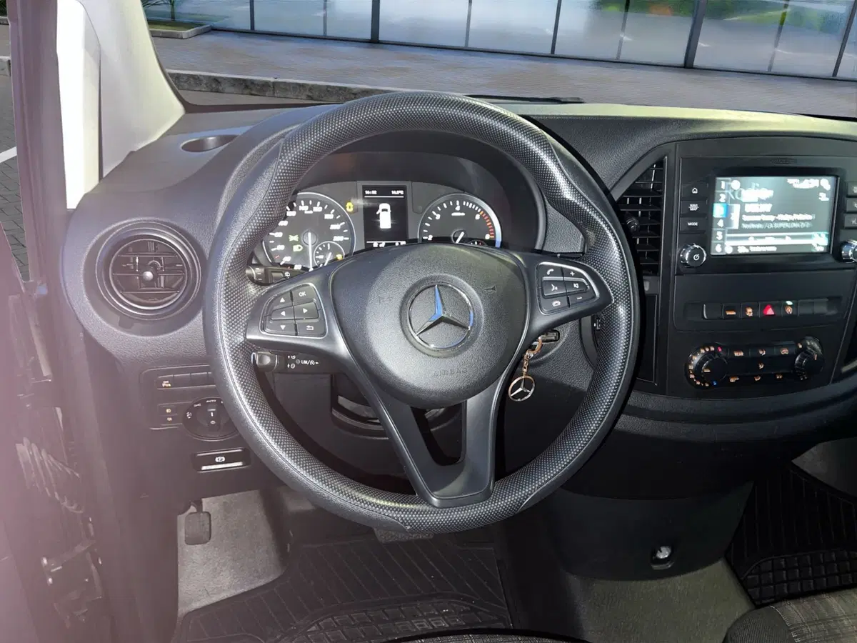 Mercedes-Benz Vito usata a Cosenza (10)