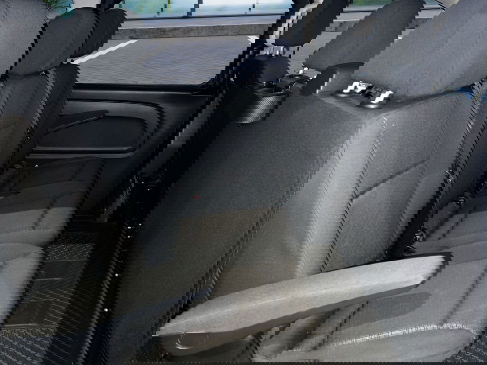 Mercedes-Benz Vito usata a Cosenza (16)