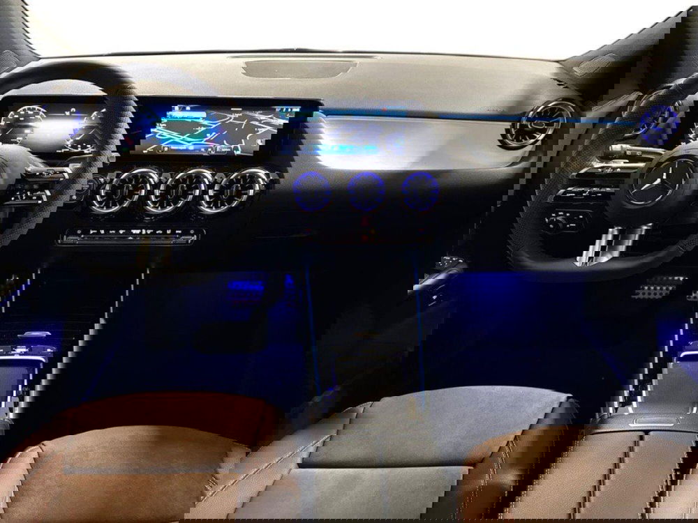 Mercedes-Benz GLA SUV nuova a Rimini (10)