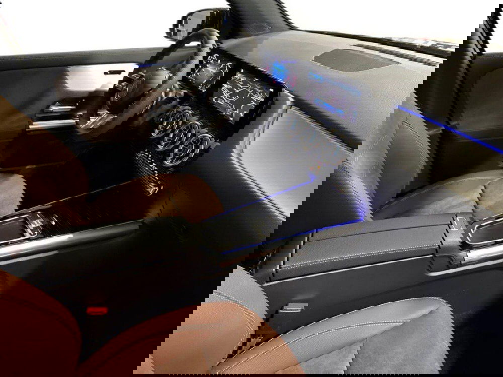 Mercedes-Benz GLA SUV nuova a Rimini (12)