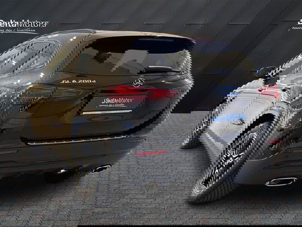 Mercedes-Benz GLA SUV nuova a Rimini (3)