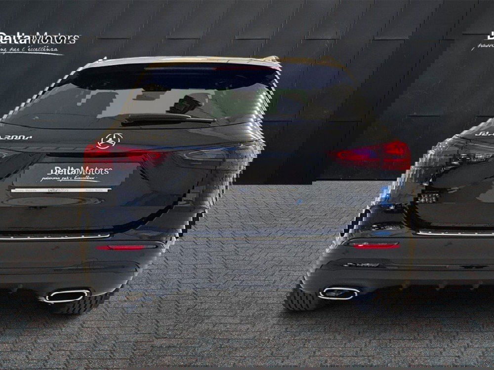 Mercedes-Benz GLA SUV nuova a Rimini (4)