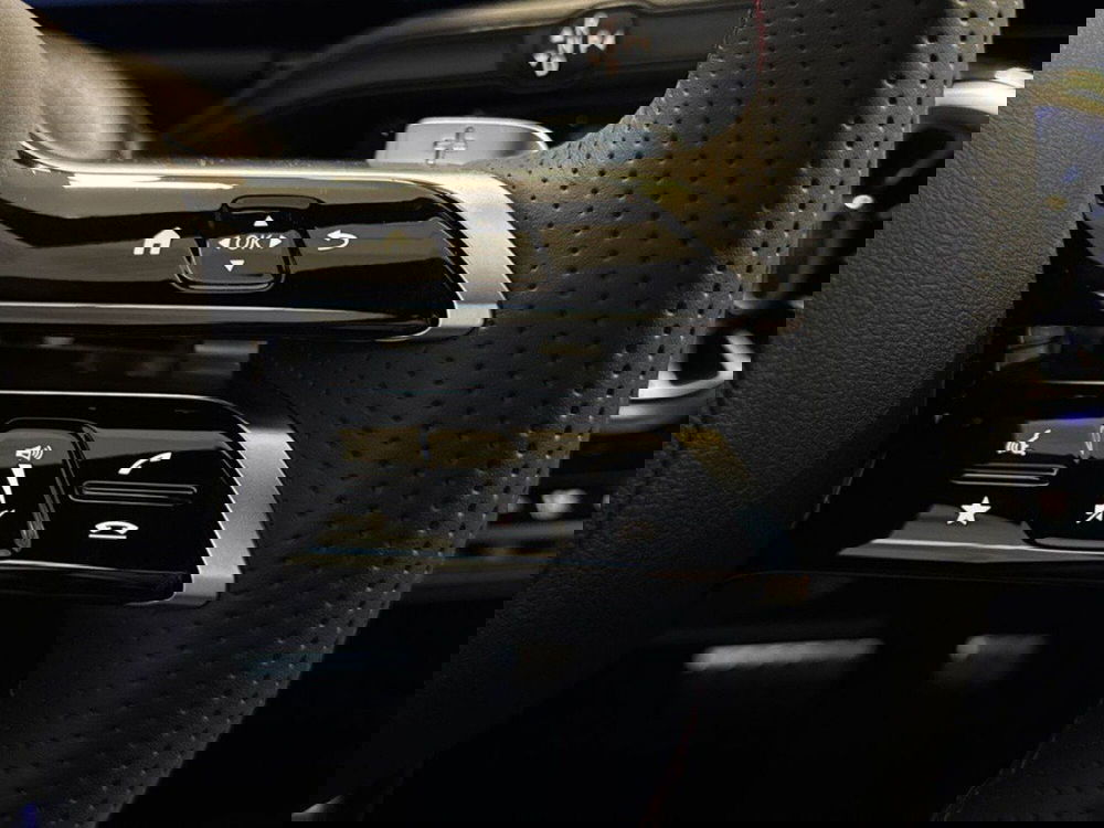 Mercedes-Benz GLA SUV nuova a Rimini (19)